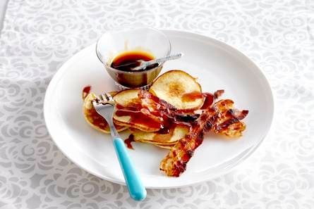 American pancakes met gezoet spek