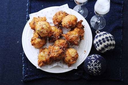 Hartige ham-kaas oliebollen