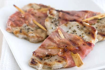 Filetlapjes met parmaham en salie