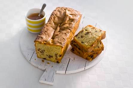 Rozijnencake met appel