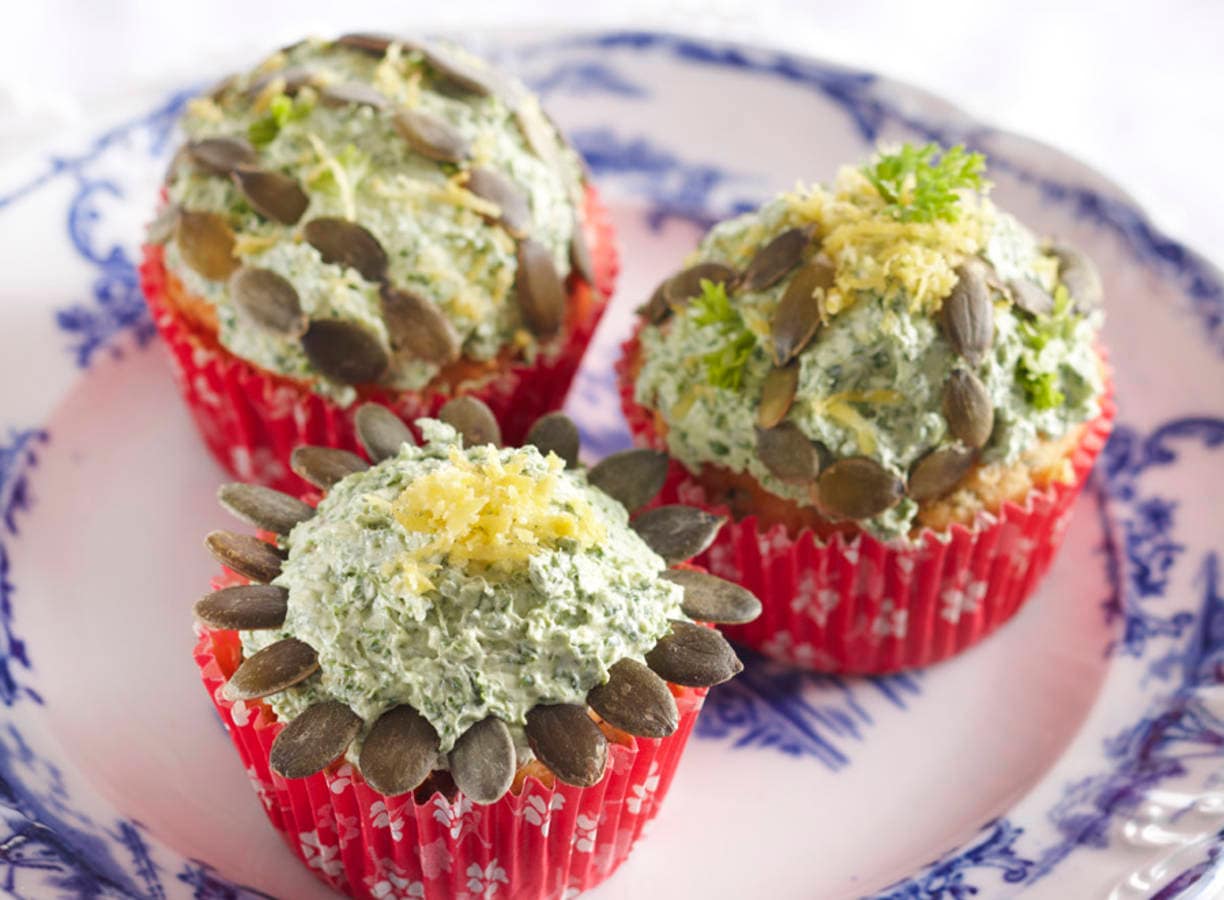 Hartige cupcake met peterseliecrème