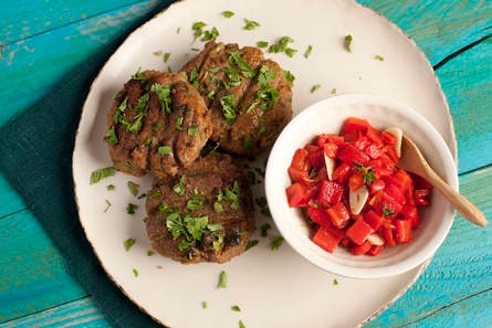 Italiaanse vegaburgers met paprikatopping