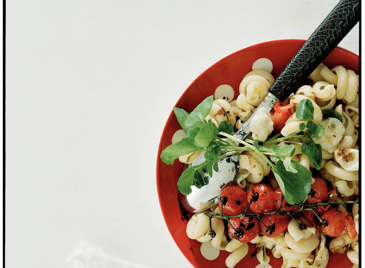 Trottole met tomaatjes en mozzarella