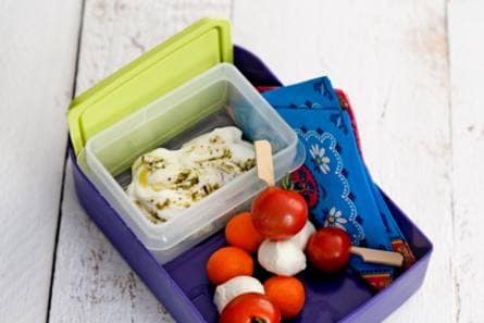 Groentespiesjes met yoghurtdip