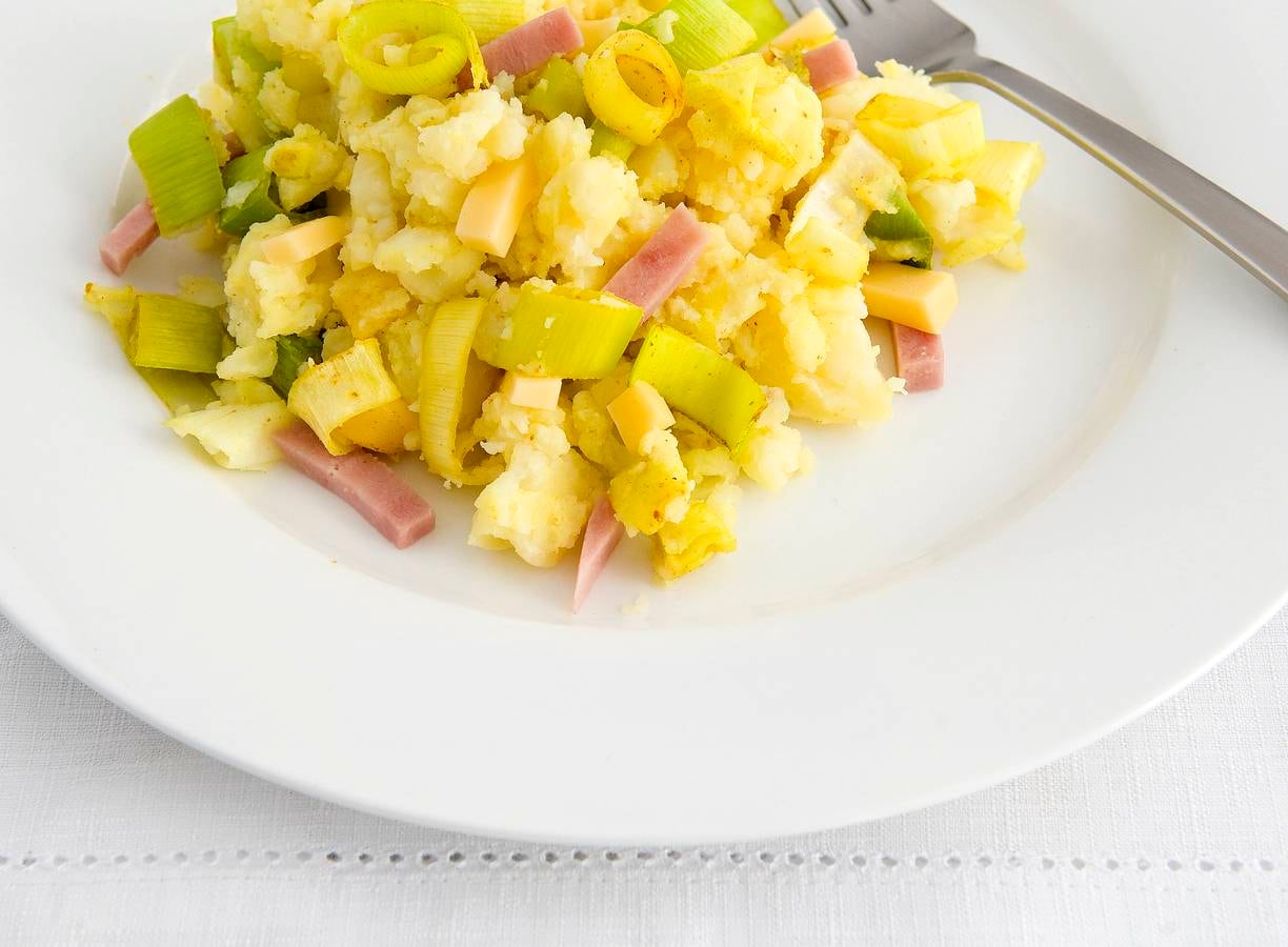 Ham-kaasstamppot met prei