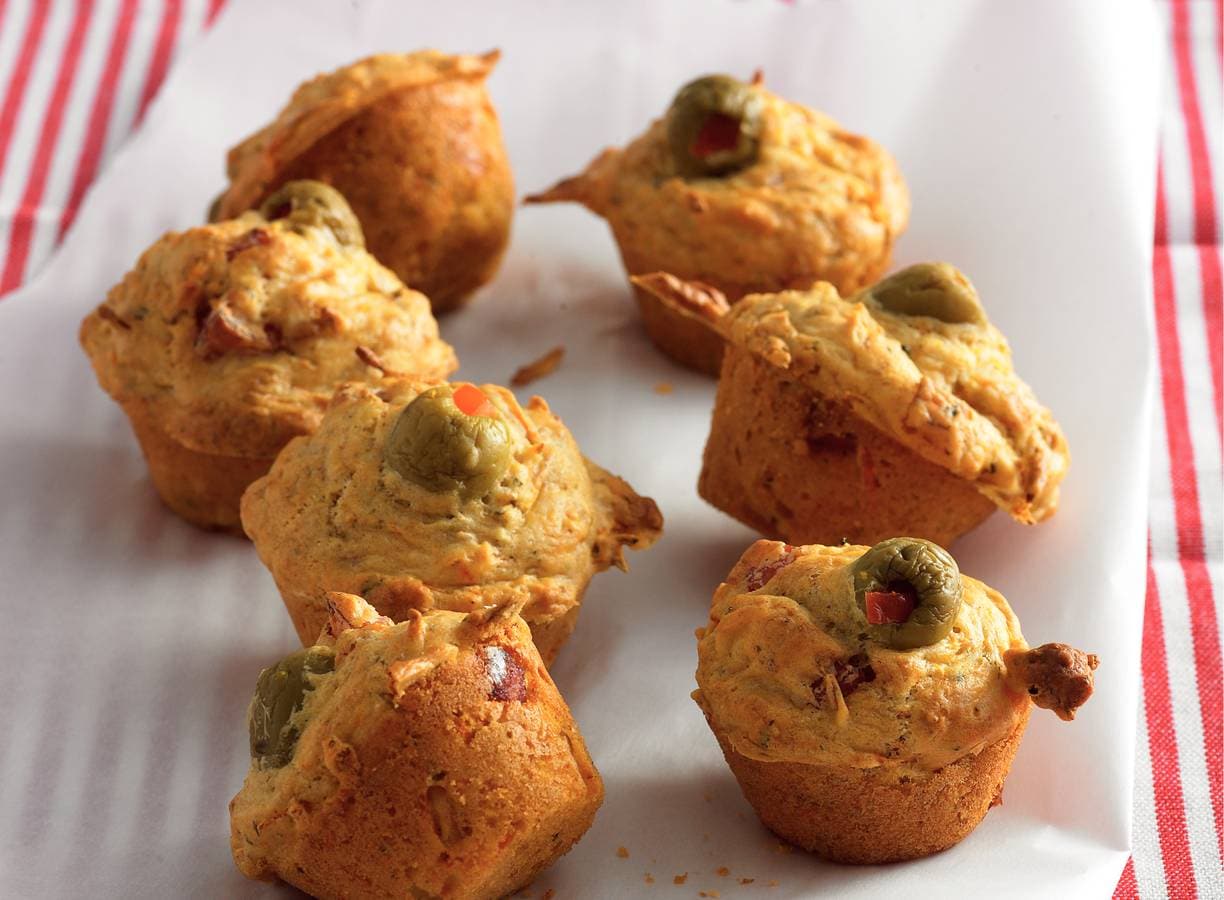Wortelmuffins met ham en olijven