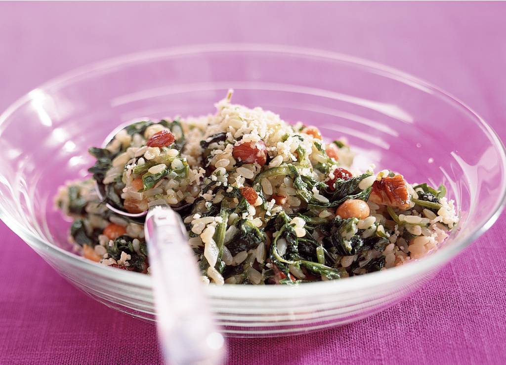 Risotto met spinazie en noten
