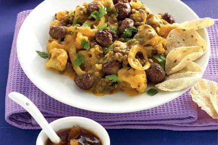 Curry van bloemkool met linzen en minigehaktballetjes