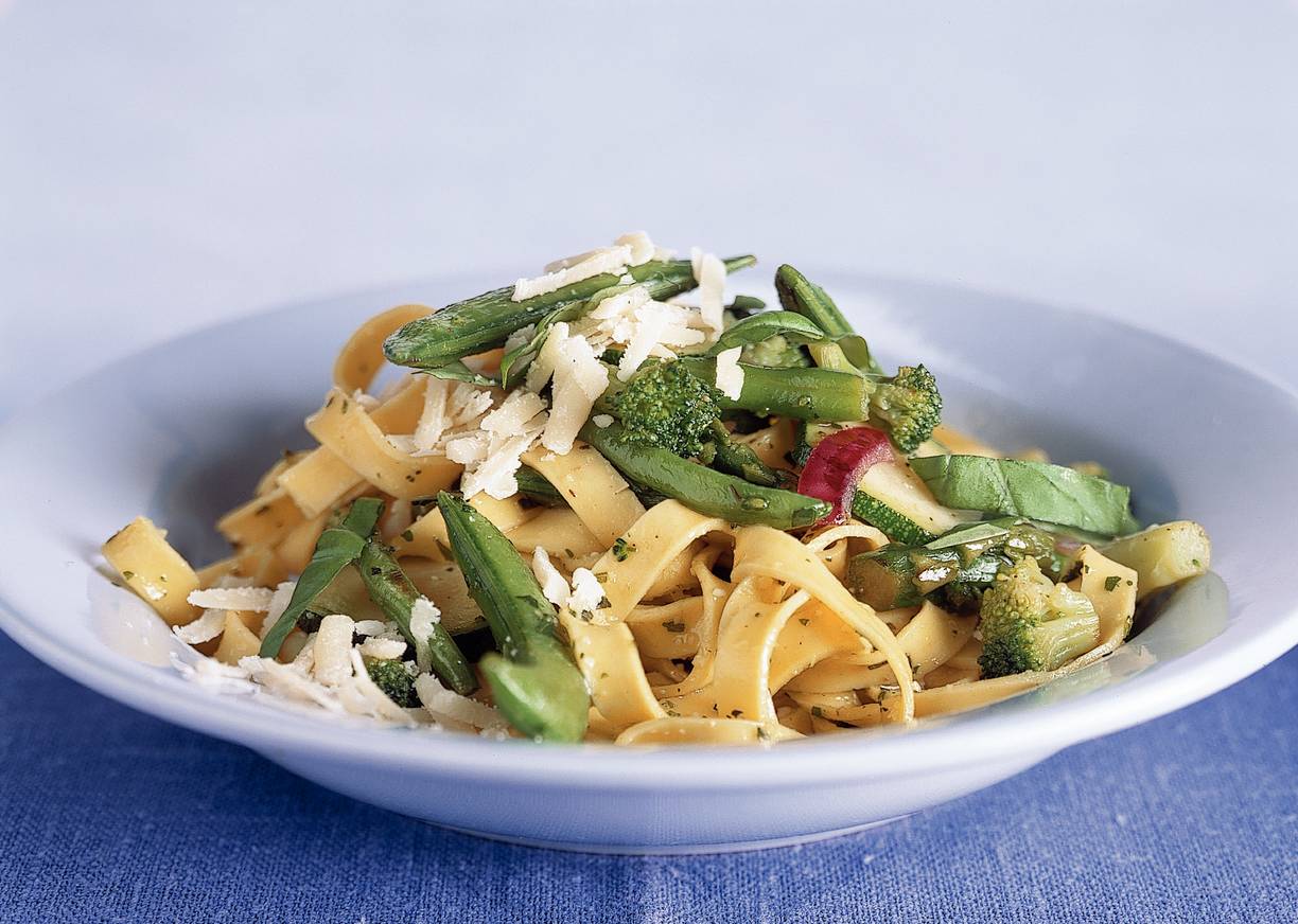 Tagliatelle primavera