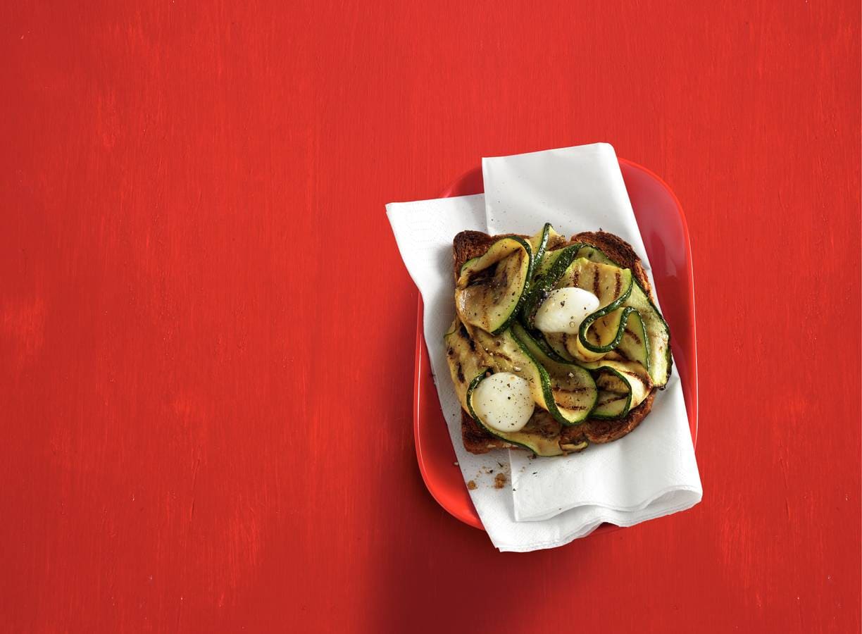 Bruschetta met gegrilde courgette