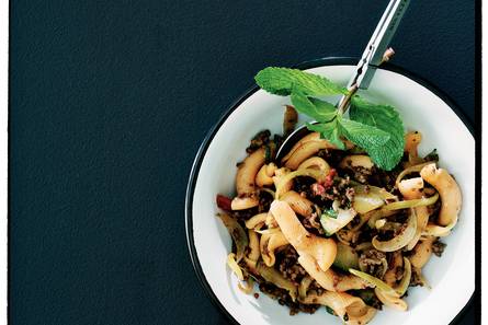 Gigli met courgette en munt