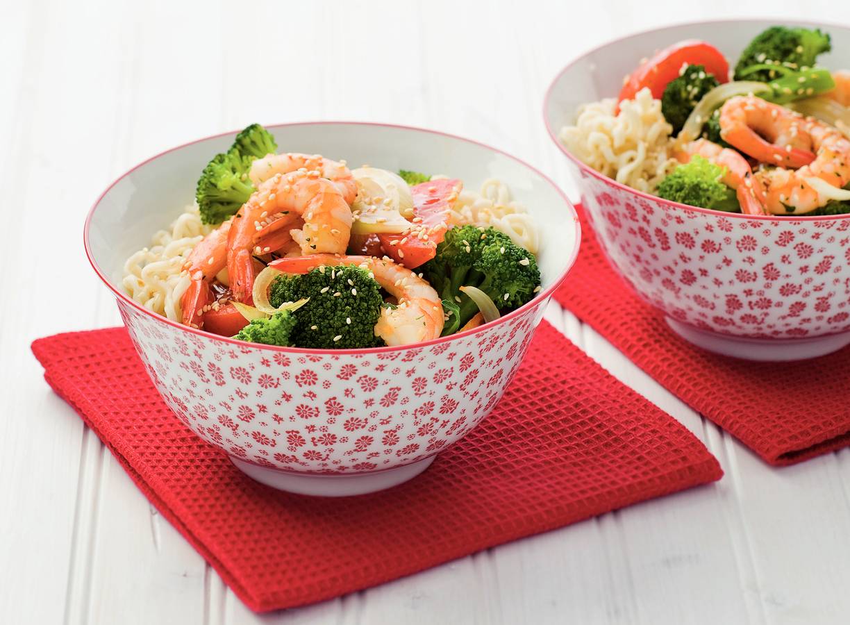 Garnalen en broccoli in ketjapsaus