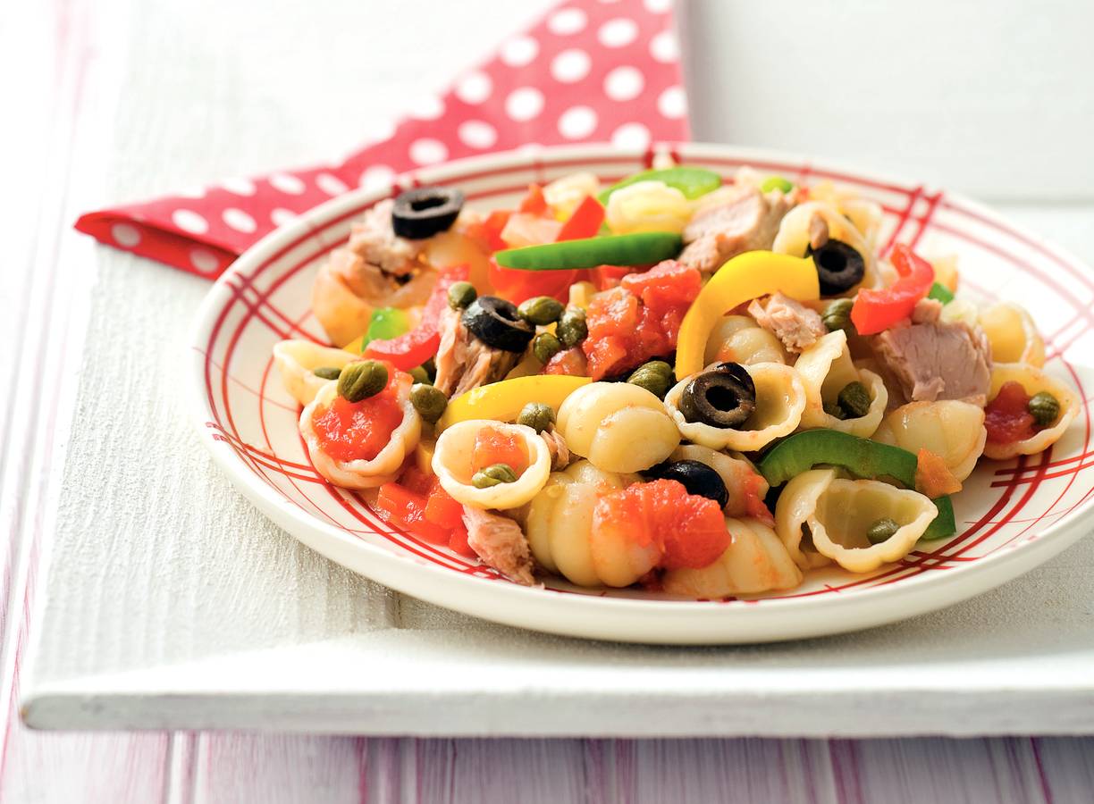 Tonijnpasta met kappertjes