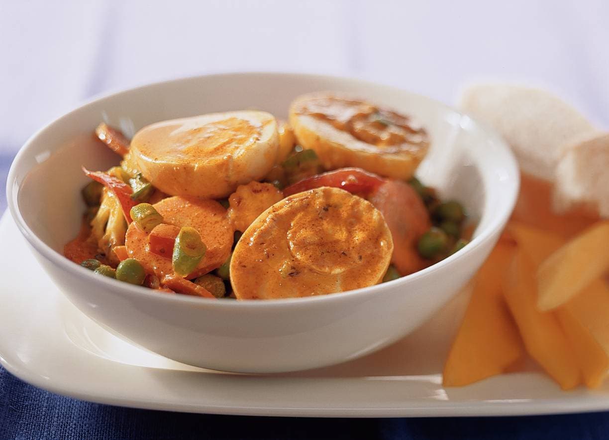 Indiase groentecurry met eieren
