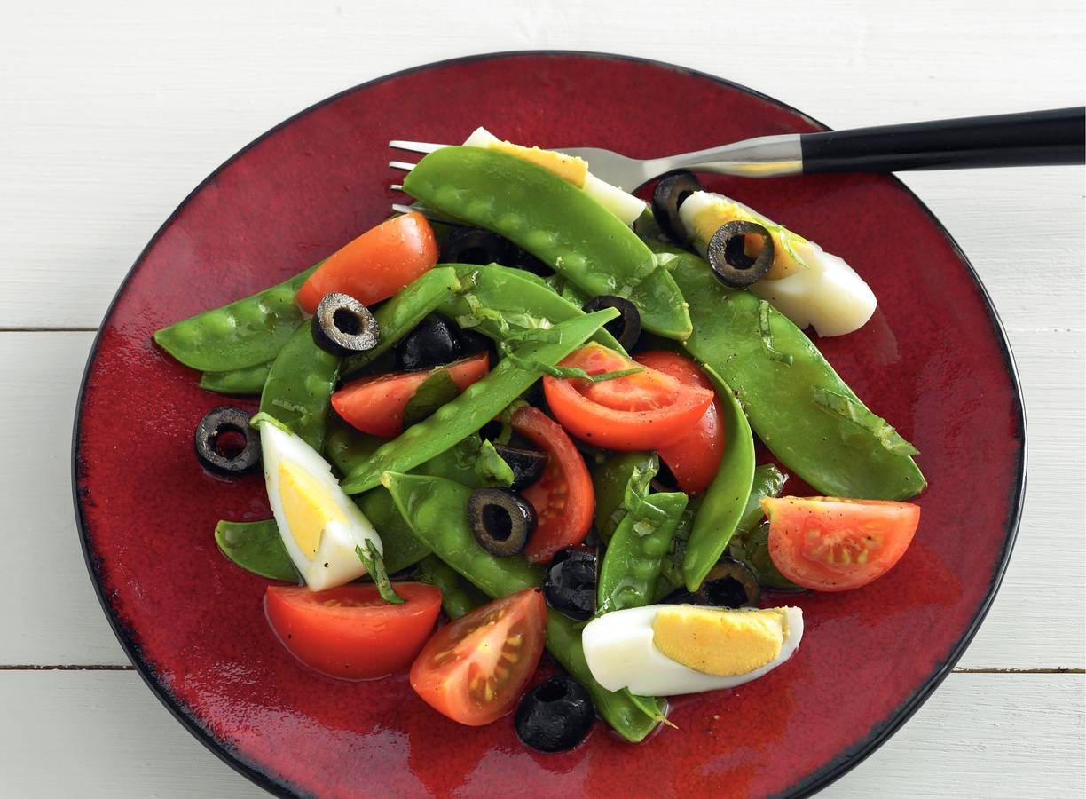 Lauwwarme salade van peultjes