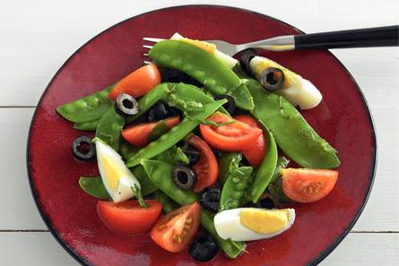 Lauwwarme salade van peultjes