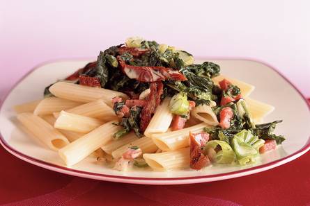 Penne met spek-spinazieroomsaus