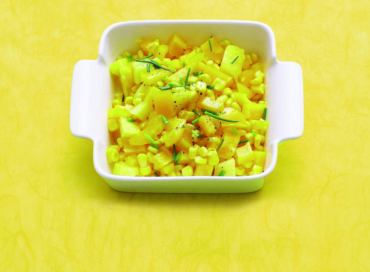 Zoetzure mais met paprika en ananas