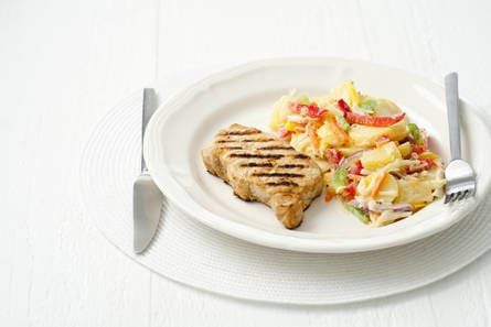Varkensfiletlapjes met aardappelsalade
