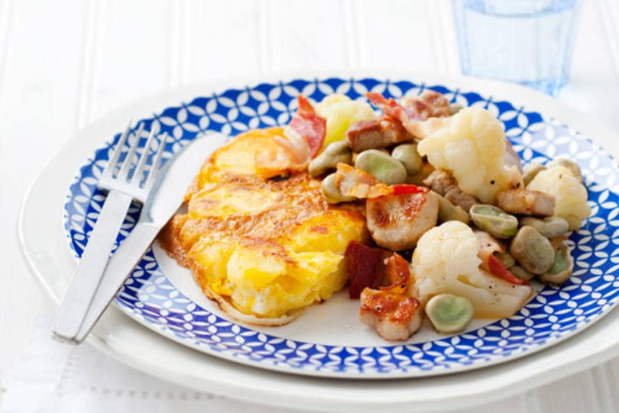 Tortilla met geroerbakte karbonade en bloemkool