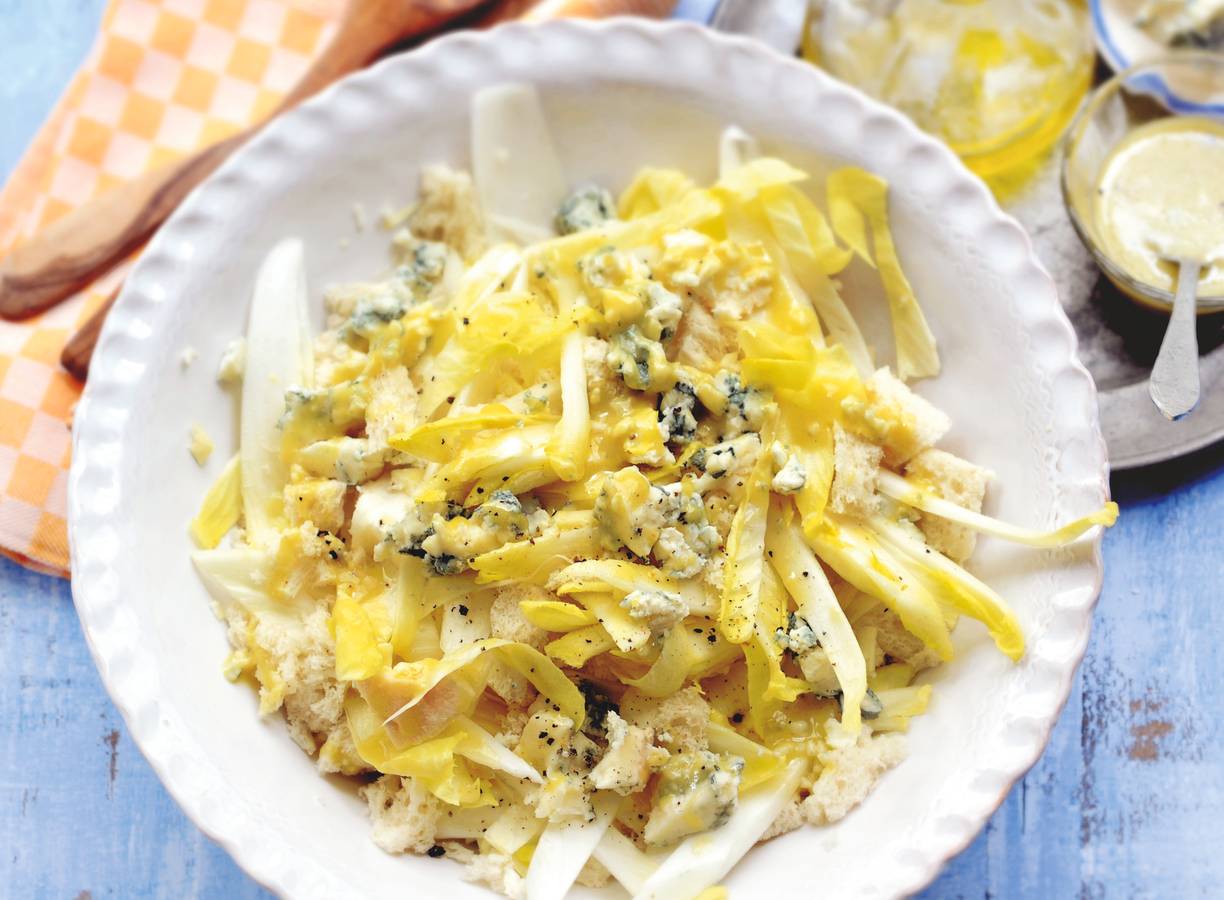 Salade met witlof en gorgonzola