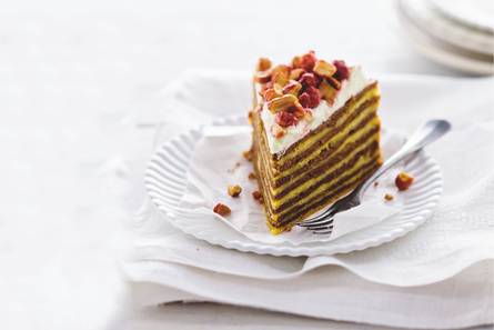 Spekkoek met pisangroom