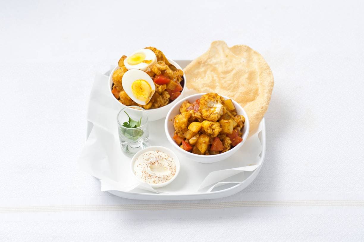 Indiase curry met aardappel en bloemkool