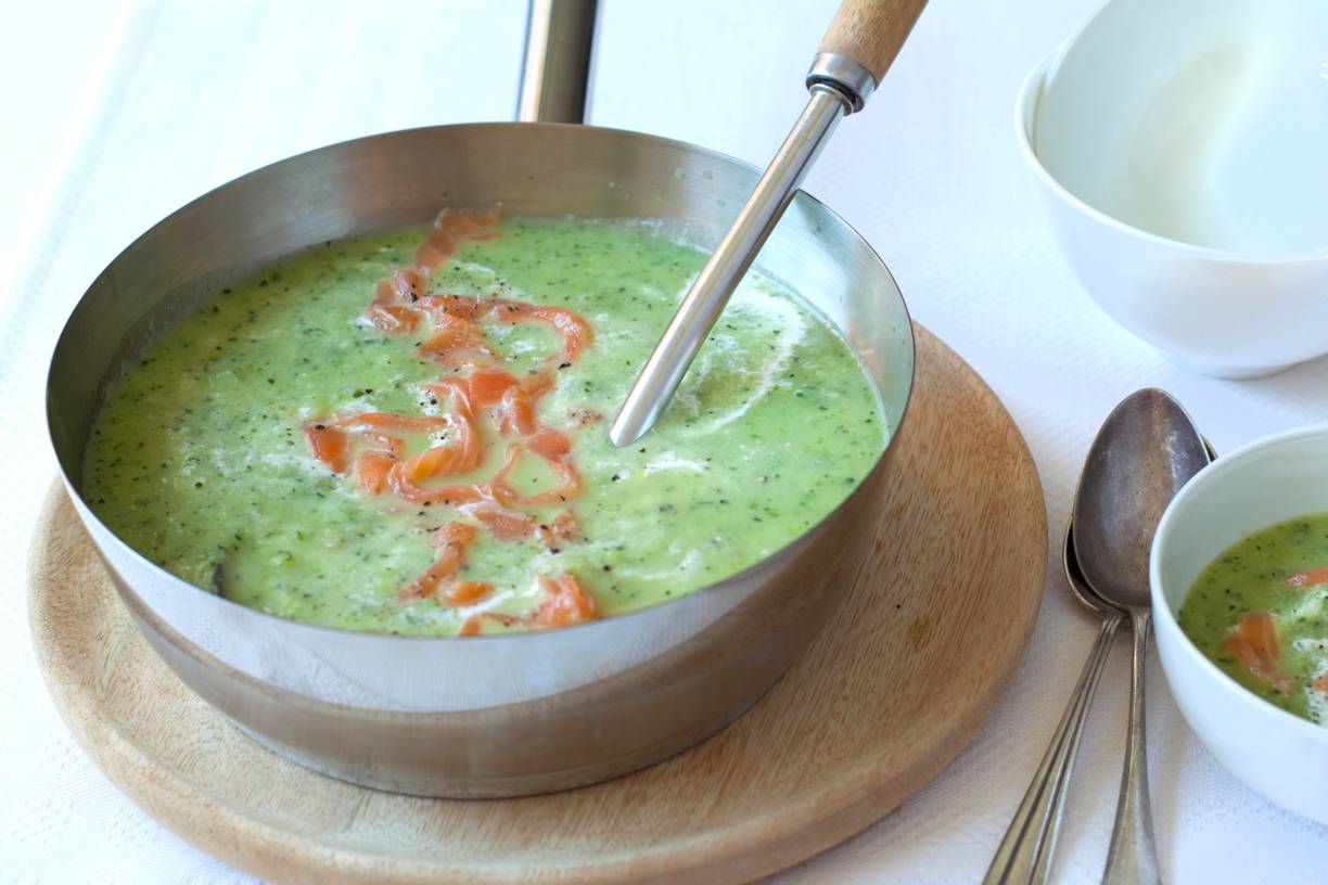 Courgettesoep met zalm