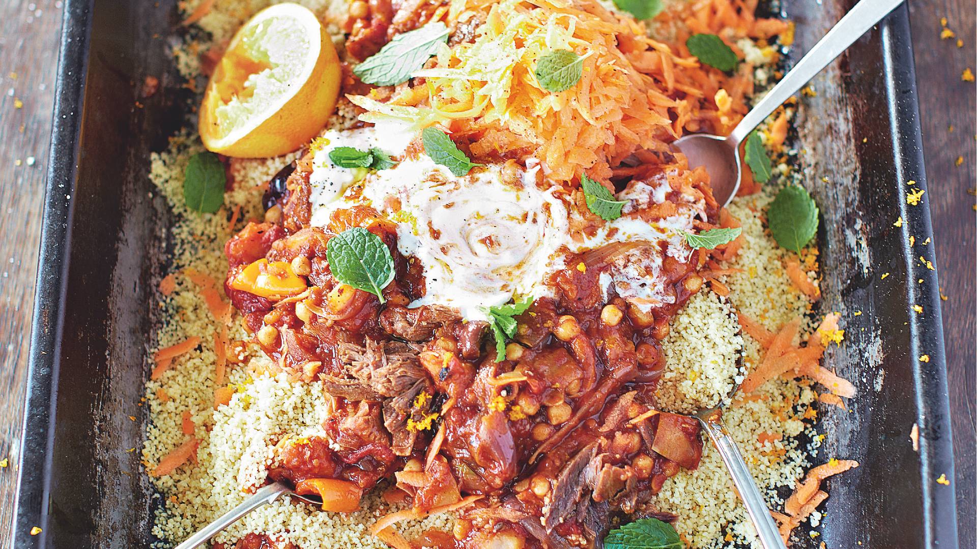 Tajine met gekruid rundvlees recept Allerhande Albert Heijn