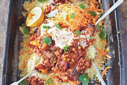 Tajine met gekruid rundvlees