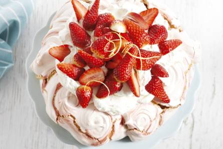 Pink pavlova