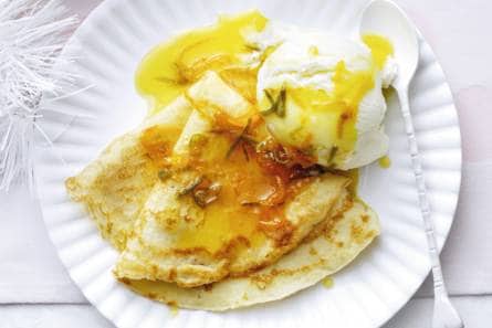 Geflambeerde crêpes suzette
