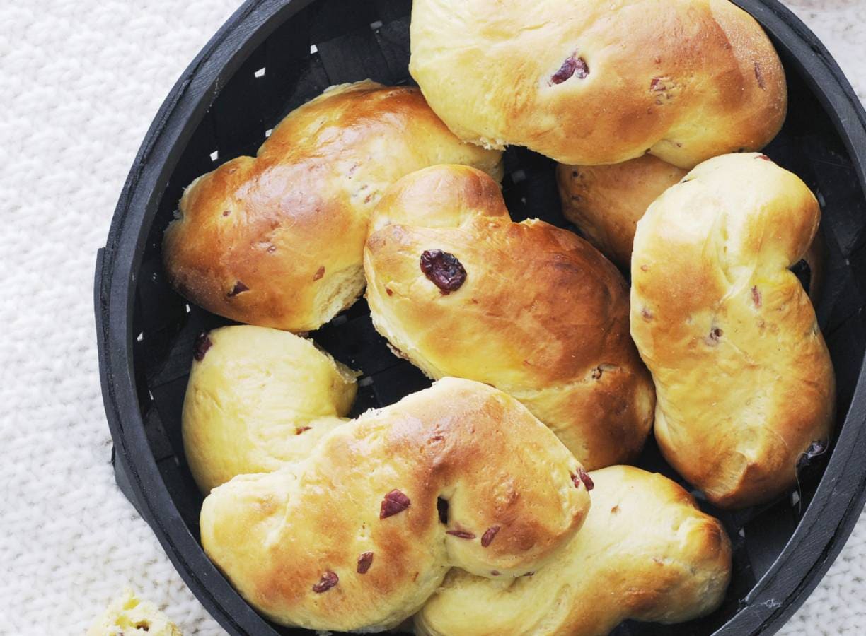 Saffraanbroodjes