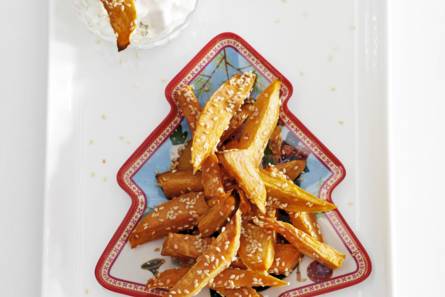 Zoeteaardappelfriet met kaasdip