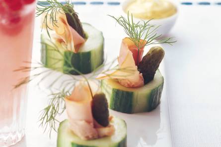 Komkommerringen met ham