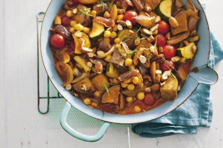 Groentestoof met parelcouscous