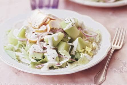 Salade met meloen en gerookte kip
