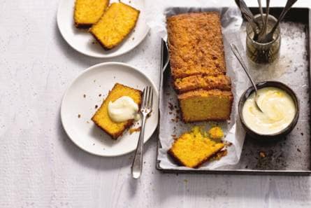 Griesmeelcake met wortel & sinaasappel