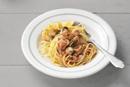 Linguine met zeevruchten