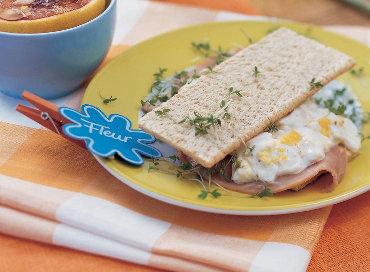 Toast met zelfgemaakte eiersalade
