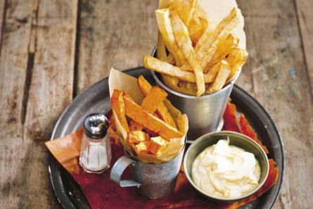 Frites van koolraap en knolselderij