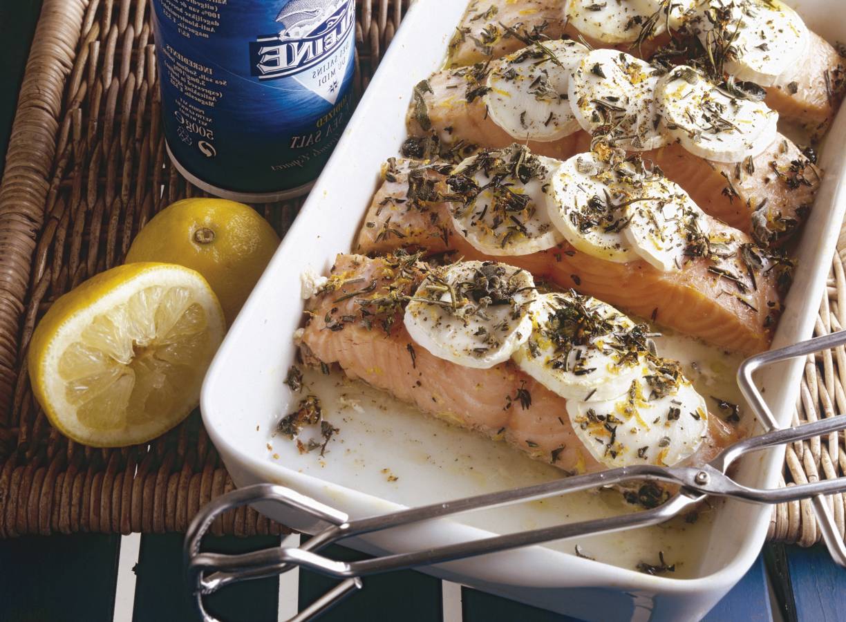 Zalmfilet met geitenkaas uit de oven