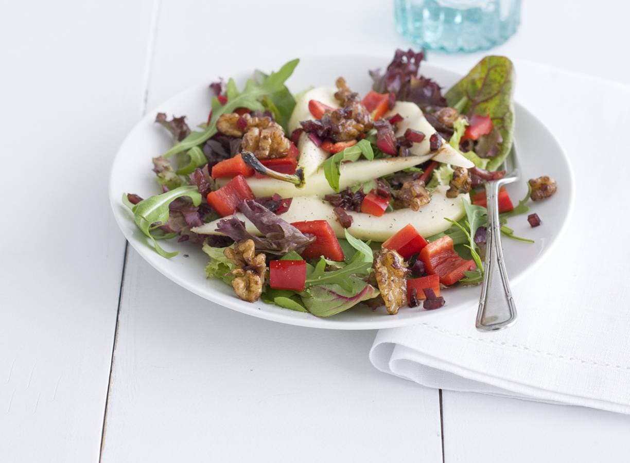 Salade met peer en walnoot