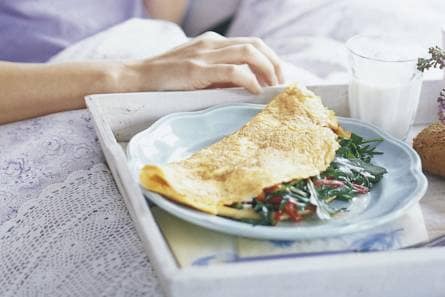 Romige kaasomelet met rucola
