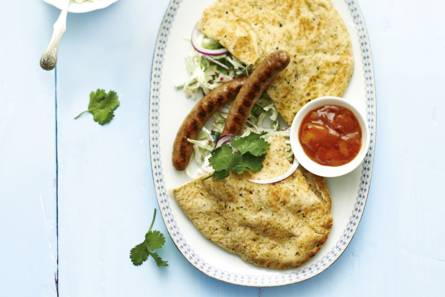 Naan met lamsworstjes en salade
