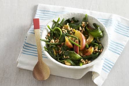 Roerbak van lamsoor, haricots verts en appel