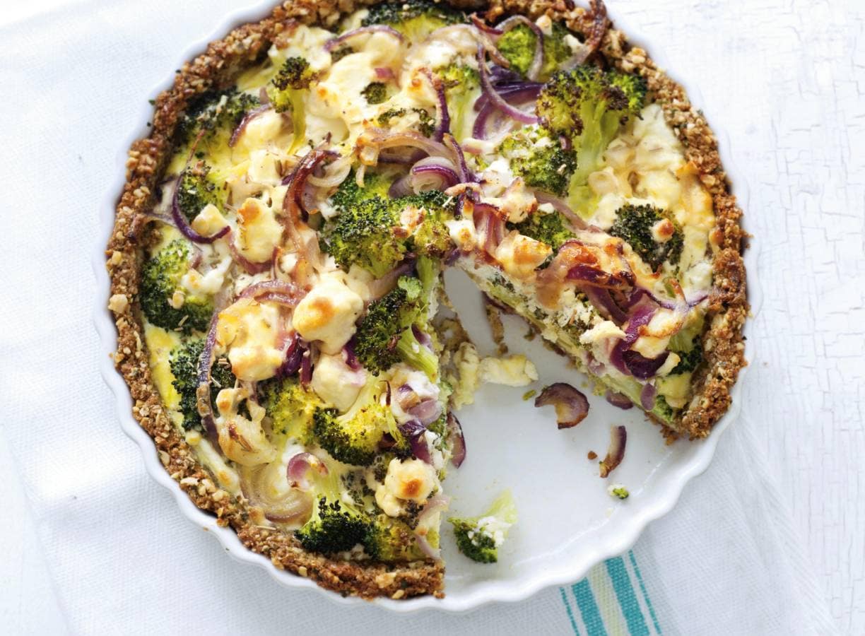 Broccoliquiche Met Geitenkaas Recept Allerhande Albert Heijn