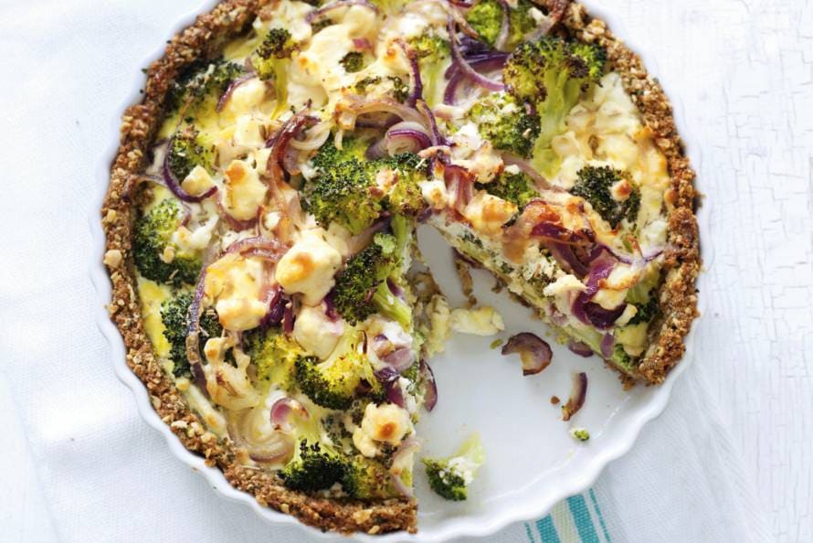 Broccoliquiche Met Geitenkaas Recept Allerhande Albert Heijn