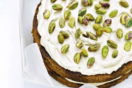Delia Smith's koffie-kardemomtaart met pistachenoten
