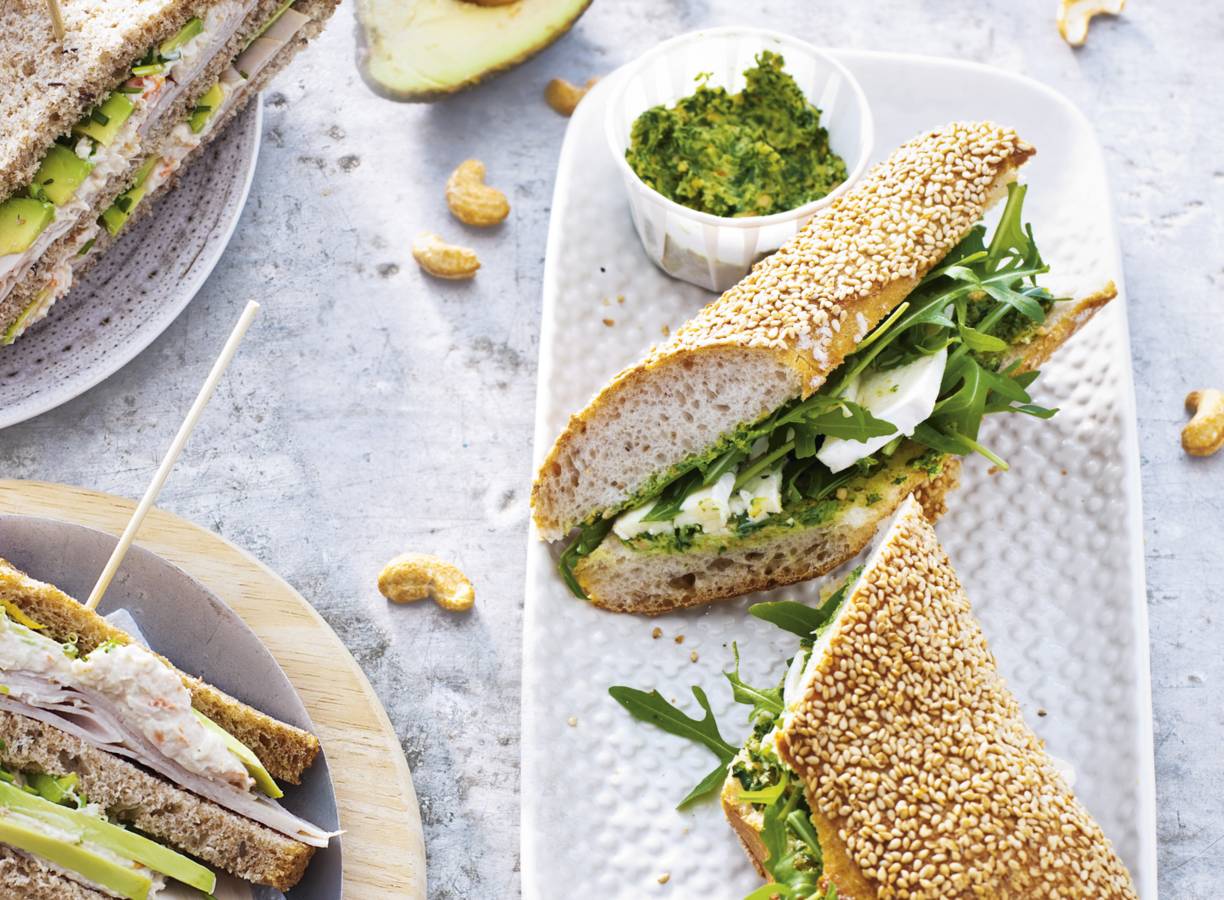 Baguette brie-rucola-notenboter
